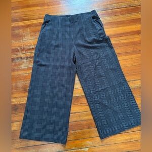 NWT Torrid pants